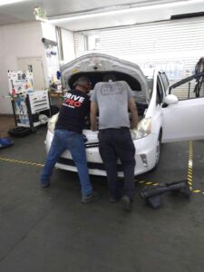 Lyft Car Rental | Mechanics On Site At Both Our Phoenix And Mesa Drive It Pro Locations